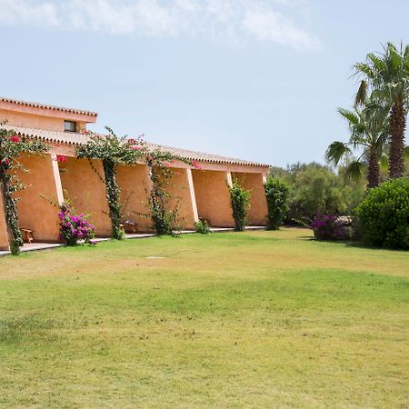 Sant'Elmo Beach Hotel Castiadas Esterno foto