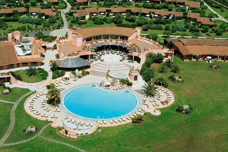 Sant'Elmo Beach Hotel Castiadas Esterno foto